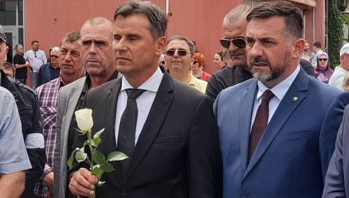 Prijedor: Novalić odao počast, udruženje zatražilo da ne daje izjavu na mjestu obilježavanja