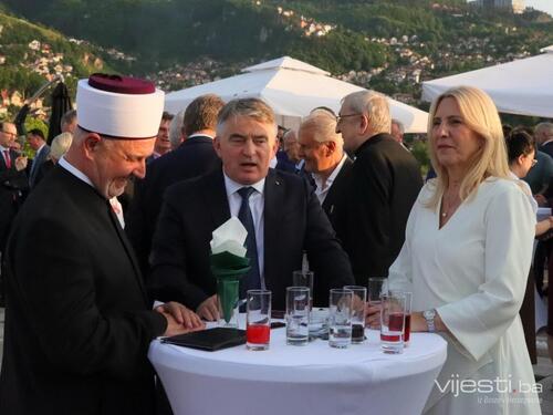 Prijem u Rijasetu, stigla i Cvijanović: Pogledajte ko je sve došao