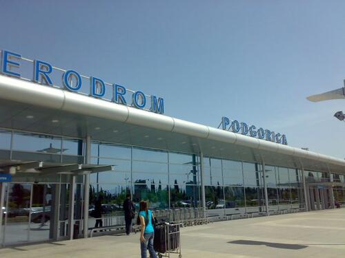 Prijetnje bombaškim napadom stigle školama i Aerodromu u Podgorici