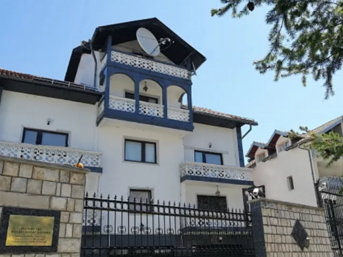 Prijetnje iz ambasade Rusije, pominju kijevsku huntu u BiH i tačku bez povratka