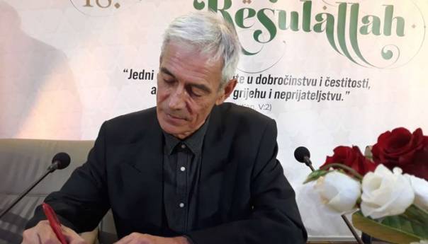 Prijevod Nurke Karamana poticajan za razumijevanje Kur'ana na našem prostoru