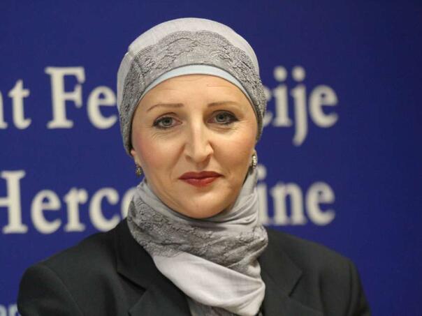 Prijevremeno povoljnije penzionisanje i povoljniji obračun penzija za žene rodilje