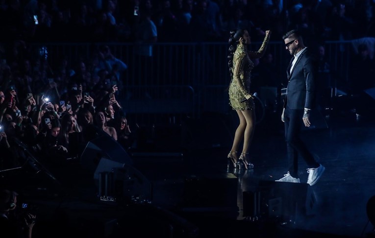 Prijovićka treći put nastupila u Areni Zagreb, kao gosta dovela MC Stojana