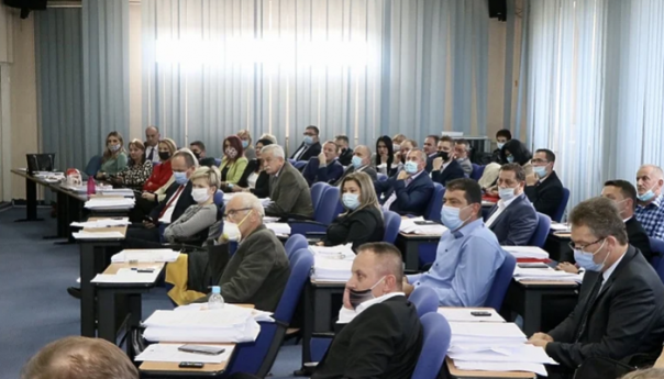 Prikupljeni potpisi: Pada Vlada TK