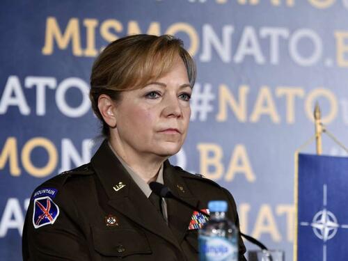 Primopredaja komande NATO Štaba Sarajevo u petak