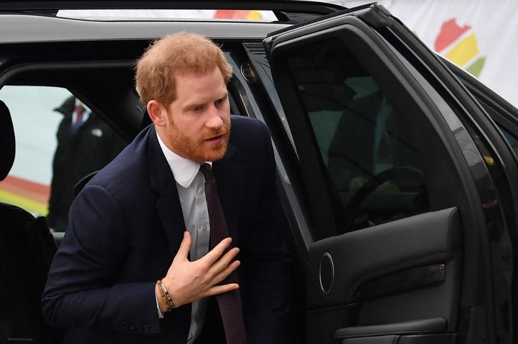 Princ Harry doputovao u Britaniju na djedov pokop