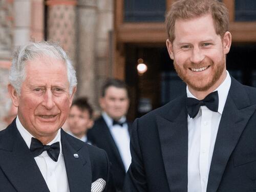 Princ Harry stiže u Englesku, otac ga vjerovatno neće vidjeti
