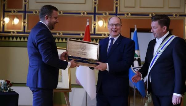 Princu Albertu II uručen Ključ Grada Sarajeva: Vratit ću se, to sigurno znam