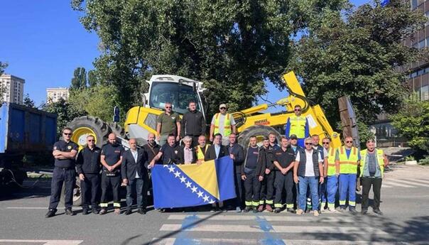 Pripadnici civilne zaštite KS s mehanizacijom učestvuju u pomoći Sloveniji