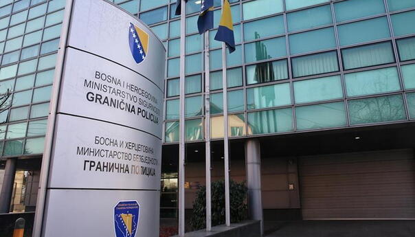 Pripadnici Granične policije BiH spriječili šverc 160 kilograma arome za nargilu
