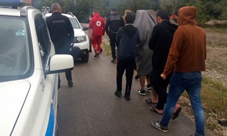 Pripadnici Granične policije spasili migrante od utapanja