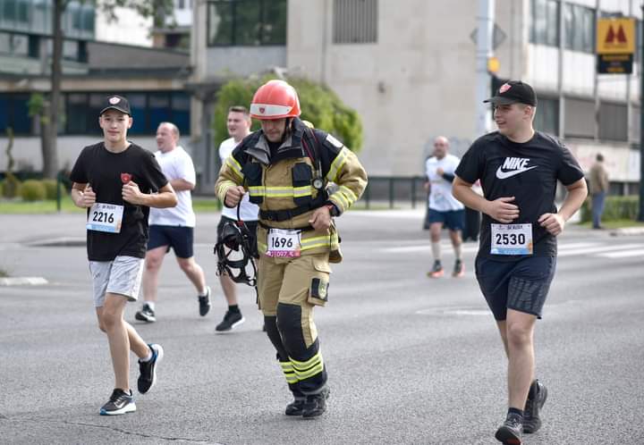 Pripadnici VD Vogošća trčali na Sarajevo Marathonu