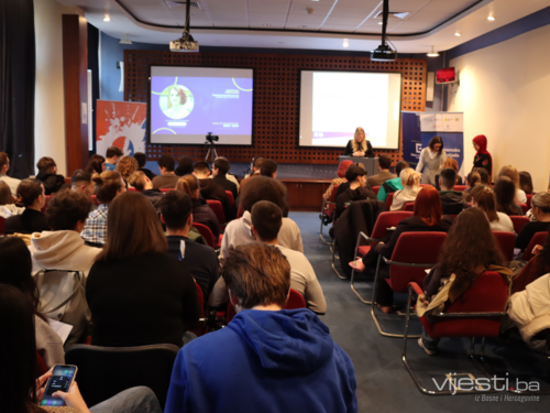 Pripremna predavanja za Ekonomsku olimpijadu: Učenici iz BiH učili od vrhunskih stručnjaka