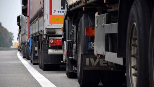 Privrednici RS-a traže olakšavanje međunarodnog transporta roba