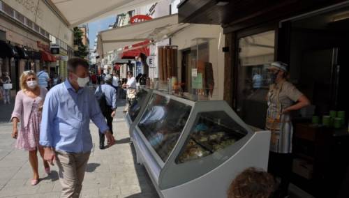 Privrednicima u Starom Gradu umanjene zakupnine u narednih šest mjeseci