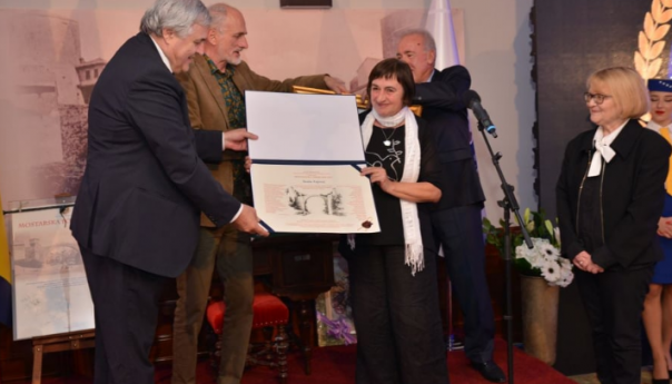 Priznanja Centra za mir Jasmili Žbanić, Ženama u crnom, Milleru, Inzku, Pusić ...