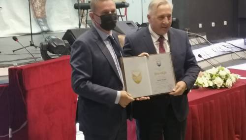 Priznanje Sejadu Deliću od Općine Gornji Vakuf Uskoplje