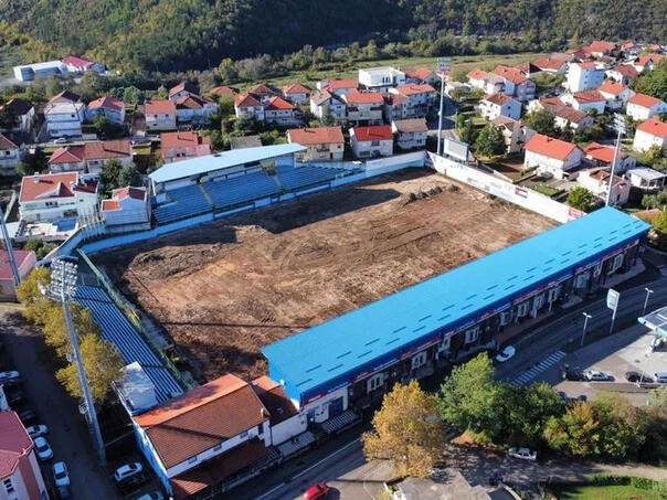 Probijeni rokovi za postavljanje hibridnog terena na Pecari