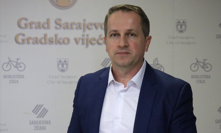 Problem je ako SDP hoće s HDZ-om, a neće sa SDA