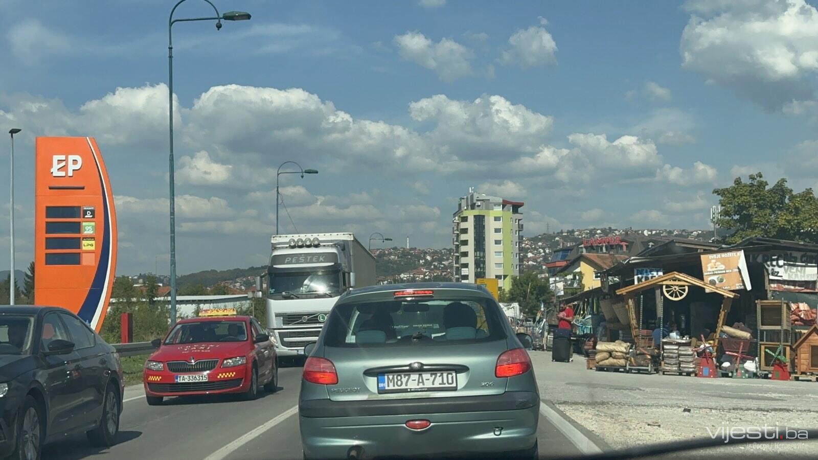 Problemi i u saobraćaju uzrokovani 'ruglom na Stupu'