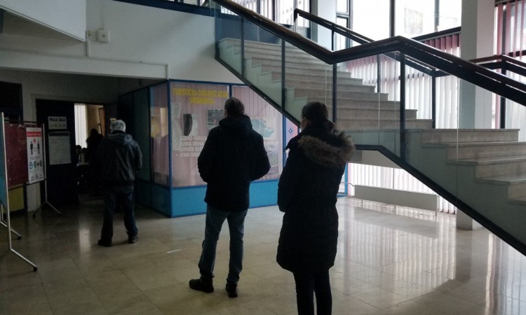 Proces glasanja u Srebrenici protekao bez incidenata