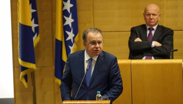 Pročitajte kompletan ekspoze Nermina Nikšića