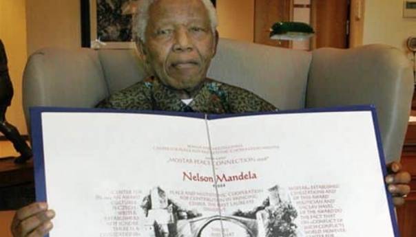 Pročitajte pismo Nelsona Mandele građanima Mostara i BiH iz 2006.