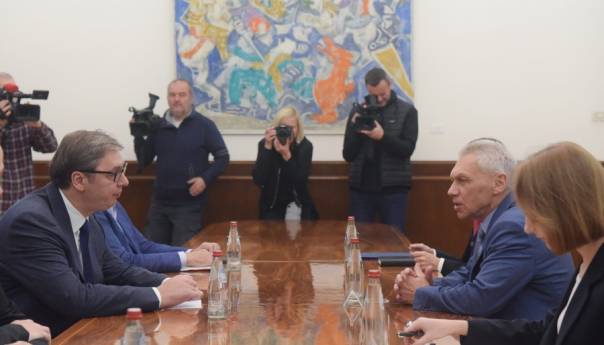 Procurili detalji razgovora Vučića i ruskog ambasadora
