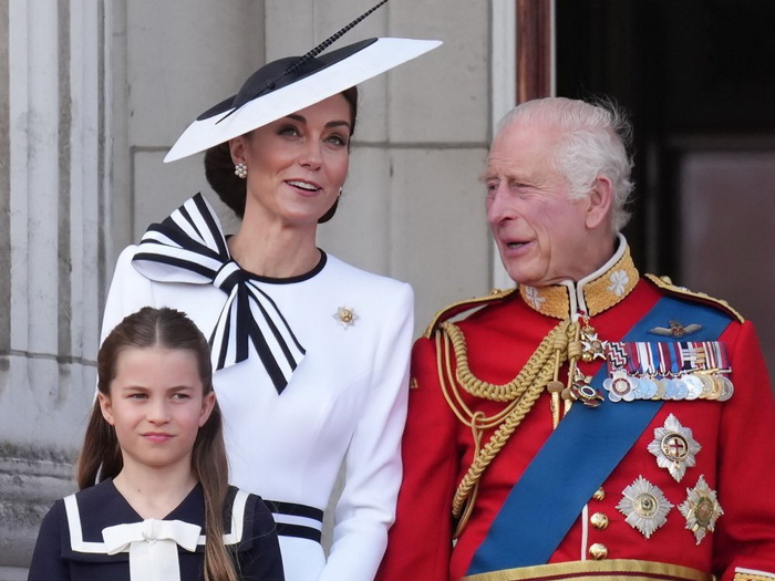 Procurili novi detalji vezani uz zdravlje kralja Charlesa i Kate Middleton