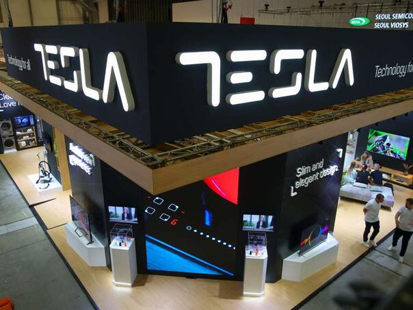 Prodaja Tesle u Njemačkoj pala nakon što je Musk dao podršku Alternativi za Njemačku