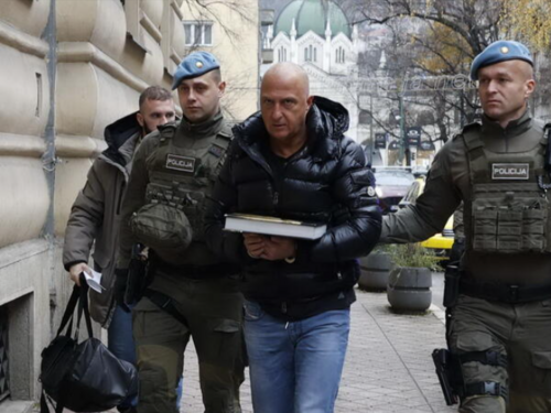 Produžen pritvor Muhamedu Ajanoviću