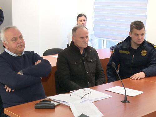 Produžen pritvor trostrukom ubici iz Sanskog Mosta