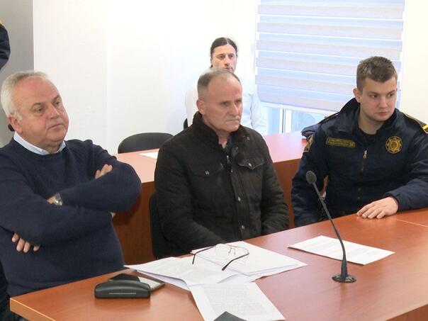 Produžen pritvor trostrukom ubici iz Sanskog Mosta