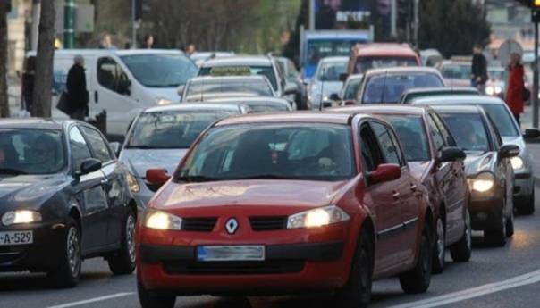 Produžen rok za registraciju vozila na 90 dana od isteka