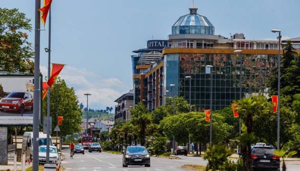 Produžene mjere protiv širenja korone u Podgorici