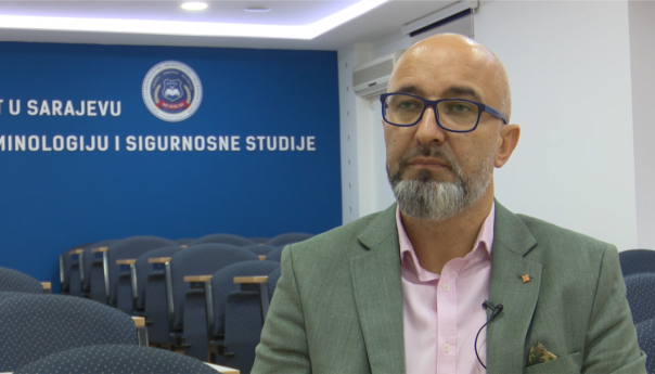 Prof. Kržalić: Mogući su teroristički akti na Kosovu