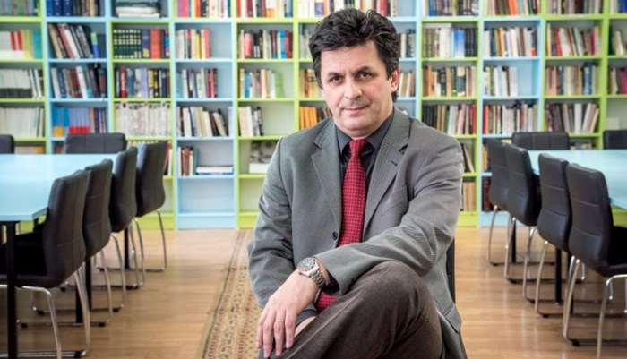 Prof. Lavić nije štedio nikoga: O Beogradu i Zagrebu, Čoviću, bosanskoj politici, Ivani Marić ...