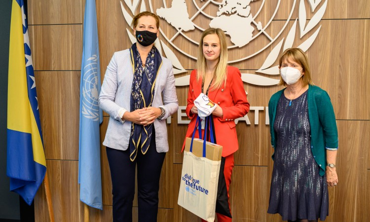 Proglašeni pobjednici takmičenja za mlade o temi 'Idućih 25 godina u BiH'