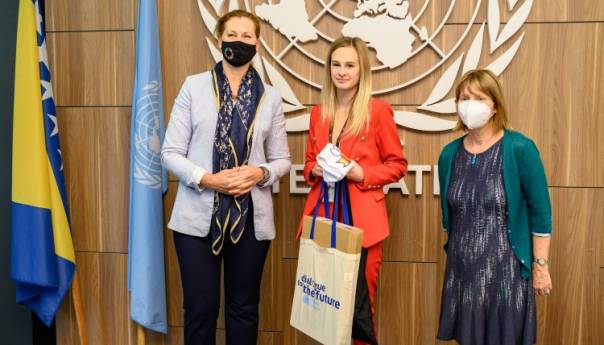 Proglašeni pobjednici takmičenja za mlade o temi 'Idućih 25 godina u BiH'