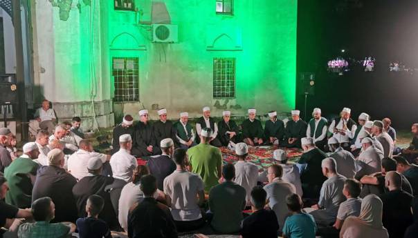 Programom 'Večer duhovnosti' počela manifestacija 'Dani tradicionalnih mevluda' u Konjicu