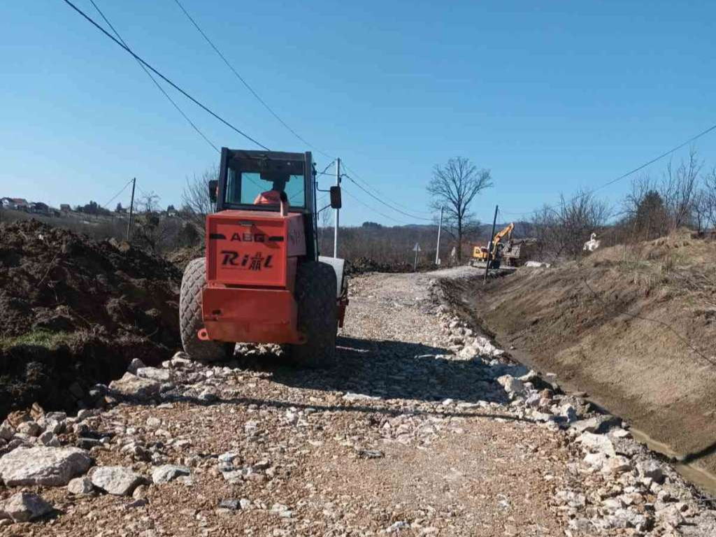 Prohodna cesta Novi Šeher–Tešanj–Jelah
