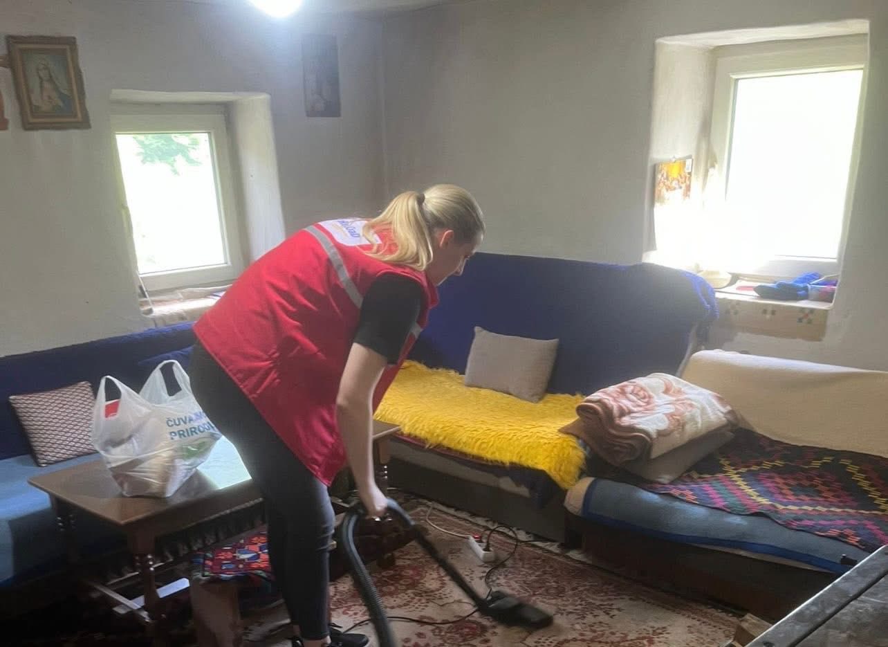 Projekt gerontodomaćica: 47 žena zaposleno, starijima u 18 općina/gradova osigurana besplatna pomoć