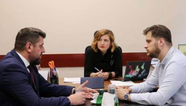 Projekte održivog povratka u RS ćemo realizirati institucionalno