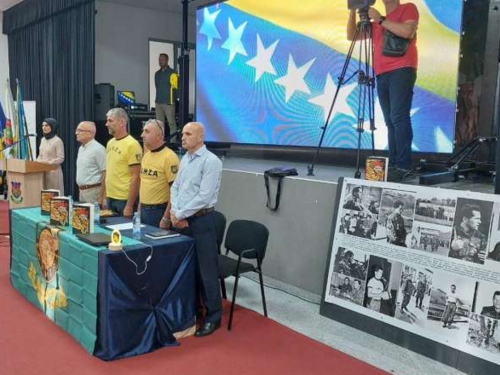 Promocijom knjige "Krvlju ispisana sloboda" odana počast herojima Bužima