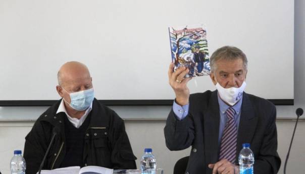 Promovirana knjiga "Božić, Božić bata" autorice Dragane Tomašević