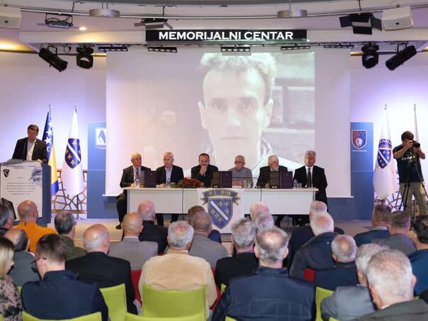 Promovirana knjiga Patriotska liga u rađanju čuda bosanskog otpora