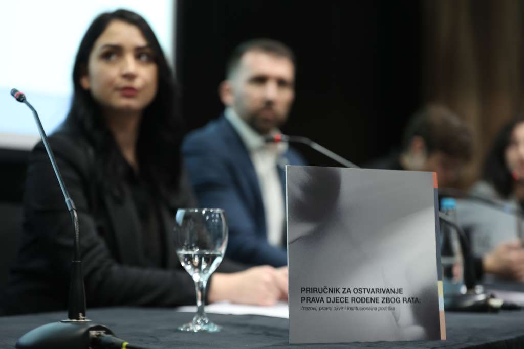 Promovisan "Priručnik za ostvarivanje prava djece rođene zbog rata"