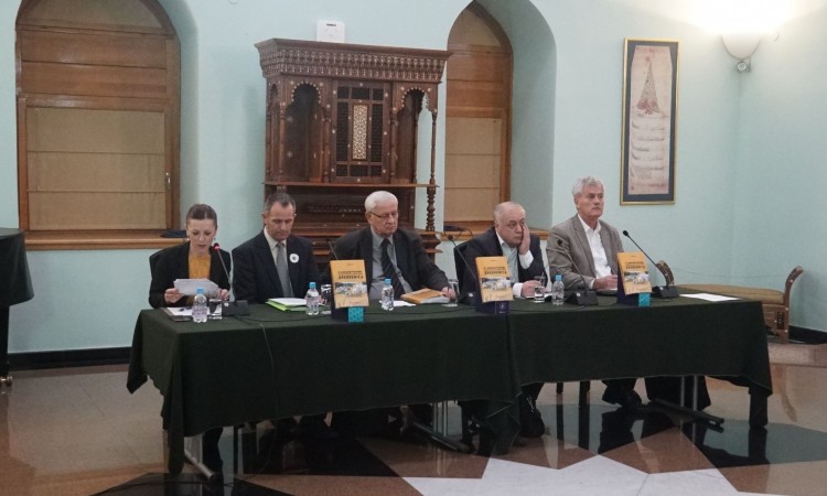 Promovisana knjiga Mirsada Cvrka o stanju ljudskih prava u Srebrenici