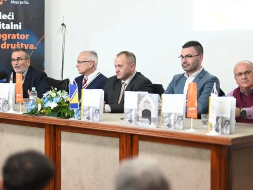Promovisana knjiga o slavnoj 305/705. brdskoj brigadi Armije RBiH dr. Amira Klike