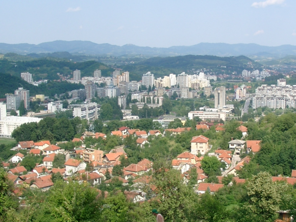 Pronađen osumnjičeni za premlaćivanje 84-godišnjaka u Tuzli